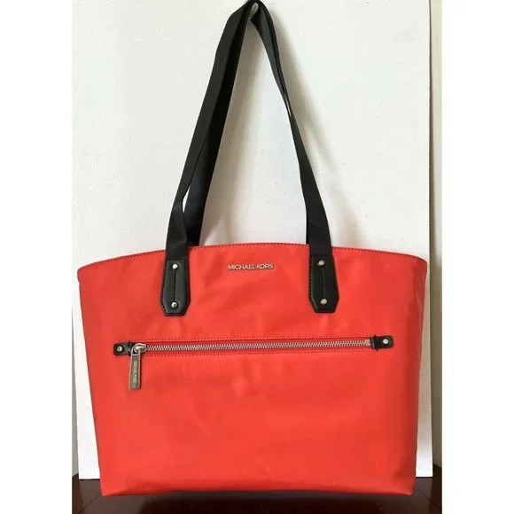 Michael Kors | Bags | New Michael Kors Polly Medium Top Zip  display picture 2